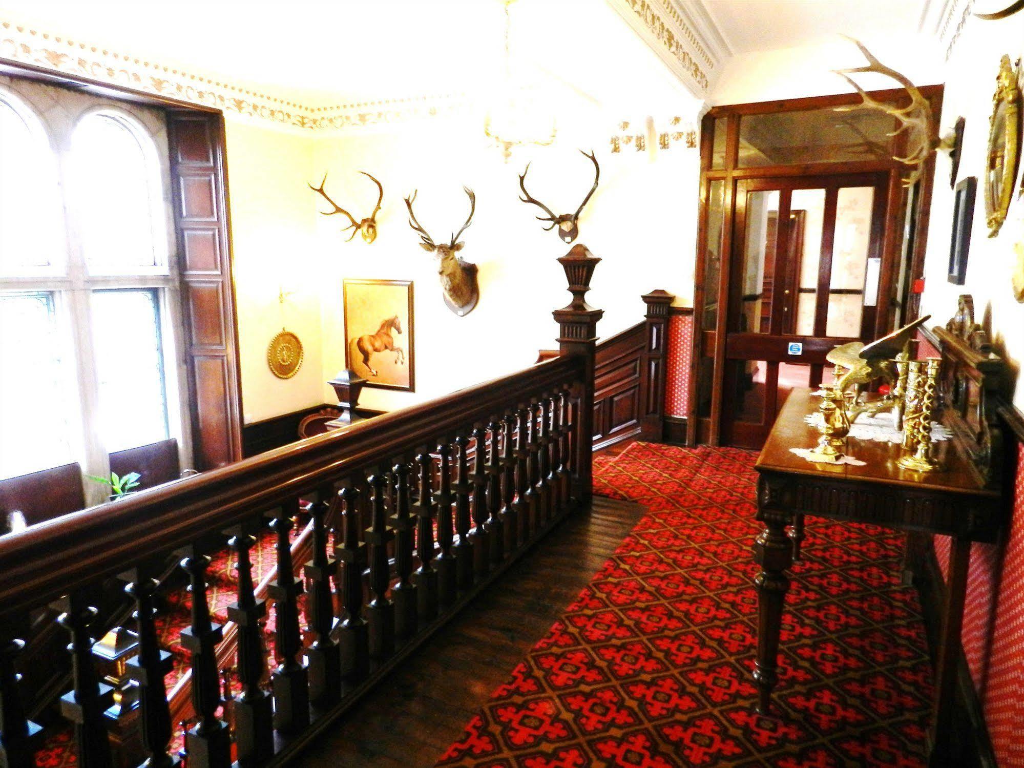 Ledgowan Lodge Hotel Акнашин Экстерьер фото